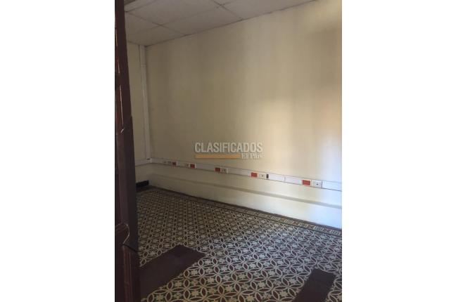 Oficinas y Consultorios, Alquiler en La Merced