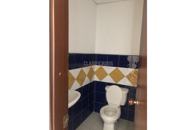 Oficinas y Consultorios, Alquiler, La Merced - $7.000.000