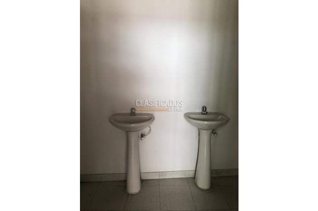 Oficinas y Consultorios, Alquiler, La Merced - $7.000.000