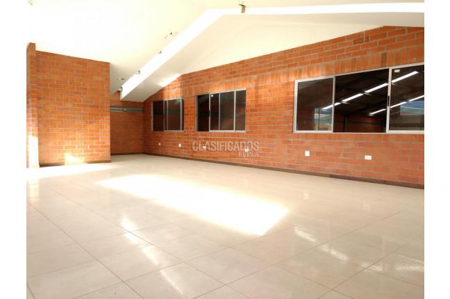Locales y Bodegas, Alquiler, Yumbo - $12.870.000