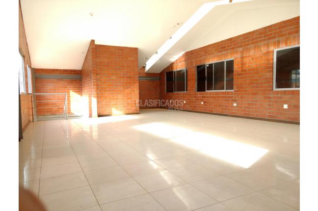 Locales y Bodegas, Alquiler, Yumbo - $12.870.000