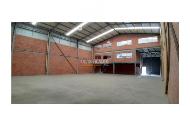 Locales y Bodegas, Alquiler en Yumbo