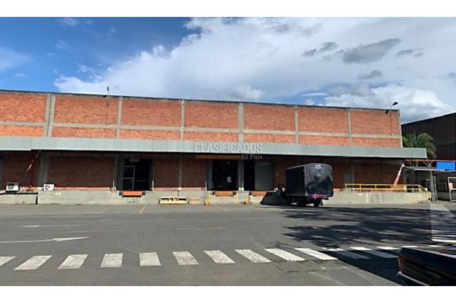 Locales y Bodegas, Alquiler en Yumbo