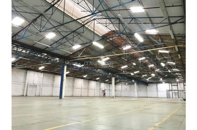 Locales y Bodegas, Alquiler, Arroyohondo - $63.000.000