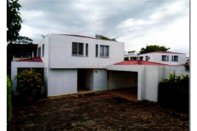 Casas, Venta en Ciudad Jardín