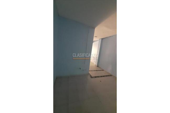 Locales y Bodegas, Alquiler, Versalles - $3.900.000