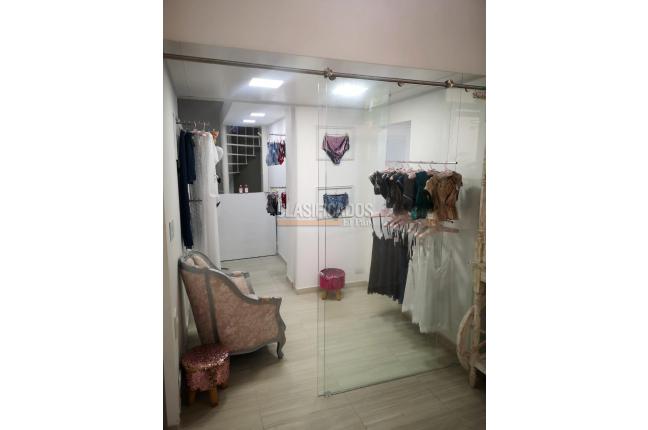 Locales y Bodegas, Venta en Centro Ccial. Unicentro