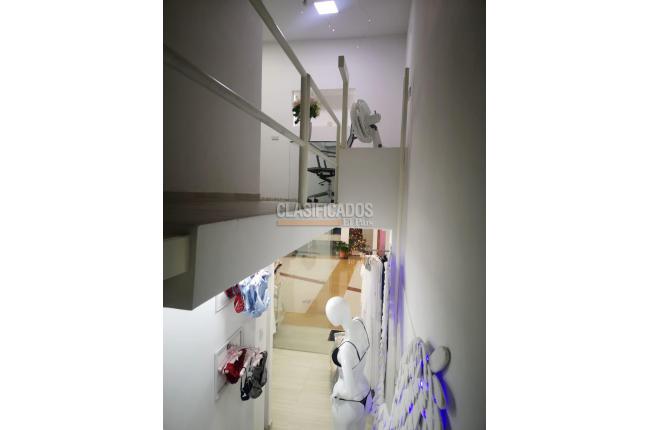 Locales y Bodegas, Venta, Centro Ccial. Unicentro - $605.000.000