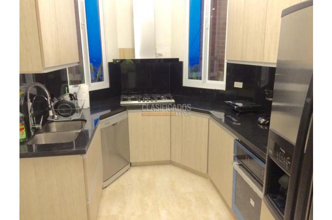 Apartamentos, Venta en Arboleda