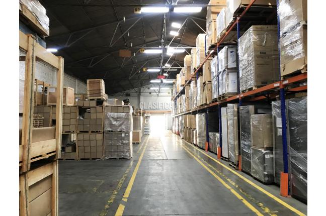 Locales y Bodegas, Alquiler en Yumbo