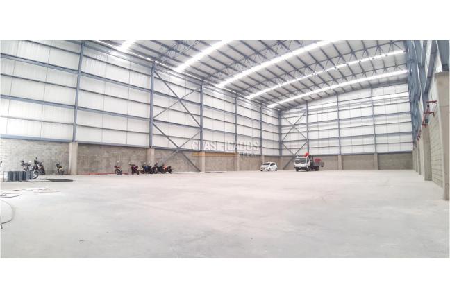 Locales y Bodegas, Alquiler, Acopi - $13.000.000