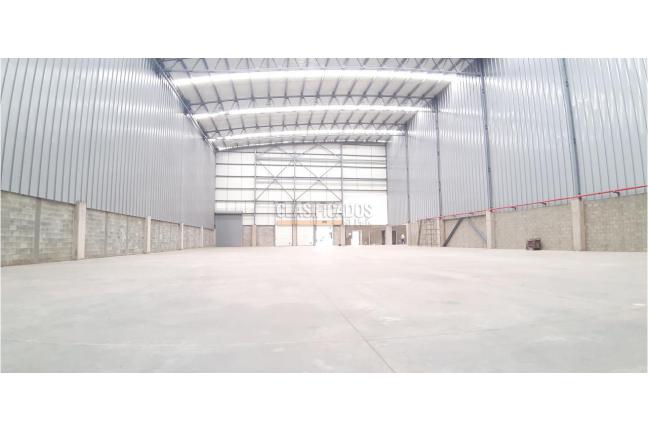 Locales y Bodegas, Alquiler, Acopi - $13.000.000