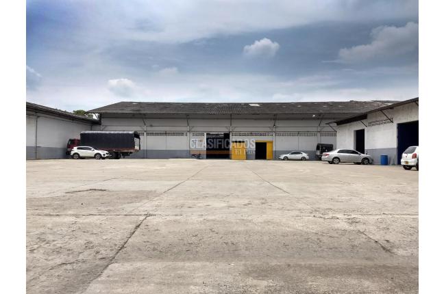 Locales y Bodegas, Alquiler, Industrial - $37.400.000