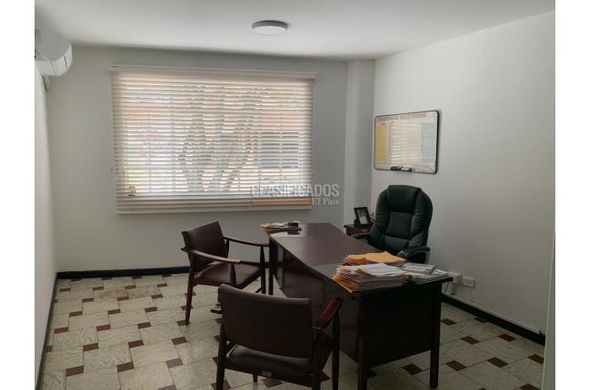 Oficinas y Consultorios, Venta, San Fernando Alto - $890.000.000