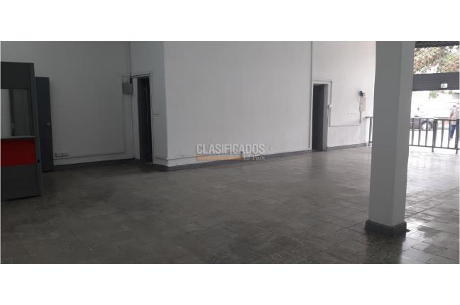 Locales y Bodegas, Alquiler, El Troncal - $7.000.000