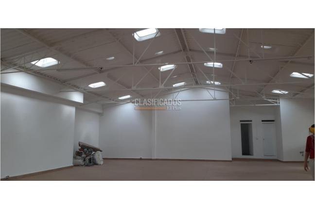 Locales y Bodegas, Alquiler, El Troncal - $7.000.000