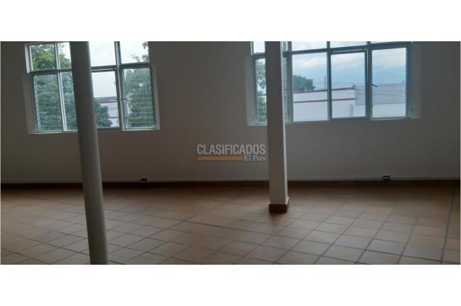 Locales y Bodegas, Alquiler, El Troncal - $7.000.000