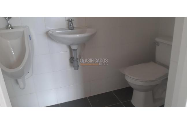 Locales y Bodegas, Alquiler, El Troncal - $7.000.000