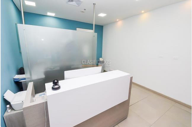 Oficinas y Consultorios, Alquiler en Santa Mónica Norte