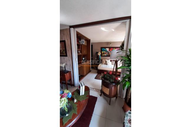 Apartamentos, Venta en Santa Anita