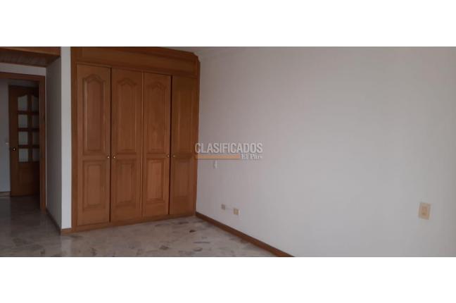 Apartamentos, Alquiler, Arboleda - $6.000.000