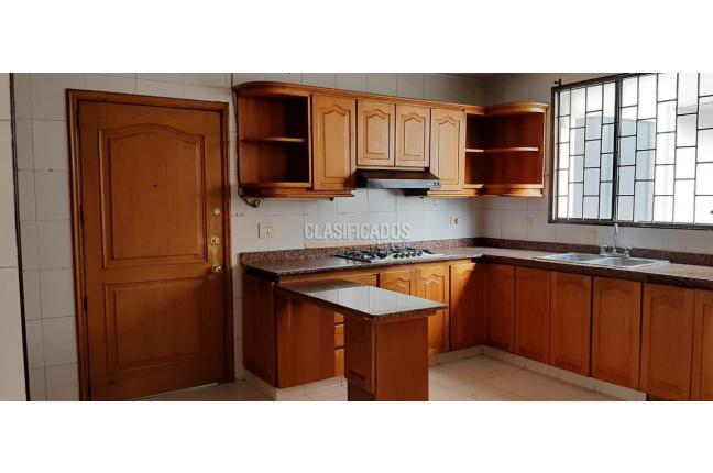 Apartamentos, Alquiler, Arboleda - $6.000.000