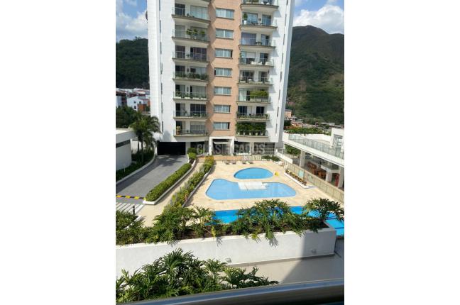 Apartamentos, Venta, Aguacatal - $1.600.000.000