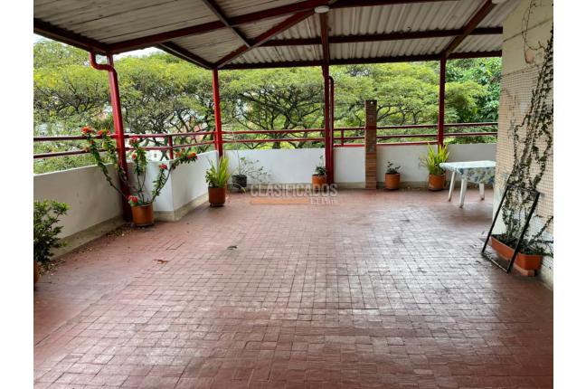 Apartamentos, Alquiler, Centenario - $300.000.000