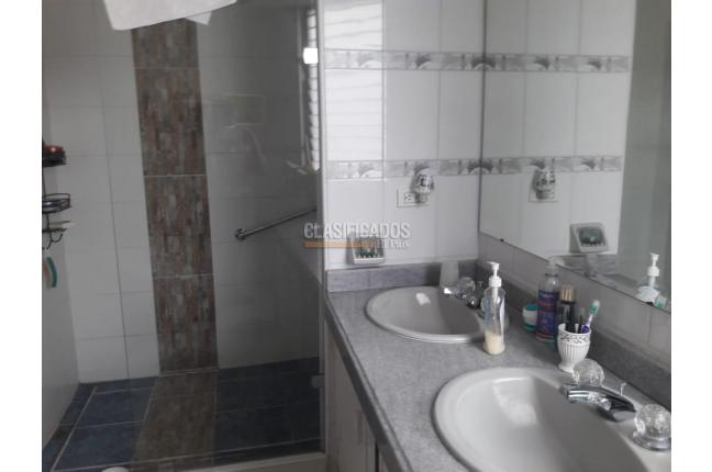 Apartamentos, Venta, Prados del Norte - $420.000.000