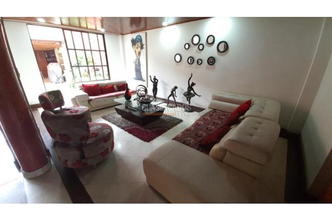 Casas, Venta, El Bosque - $800.000.000