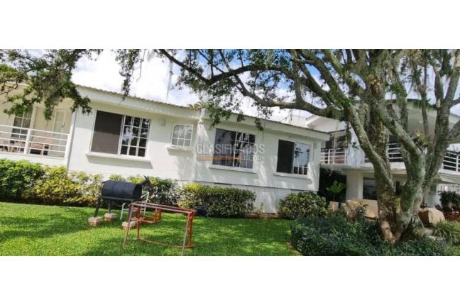 Casas, Venta, Ciudad Jardín - $2.300.000.000