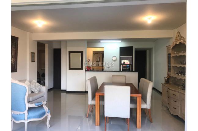 Apartamentos, Venta en Pance