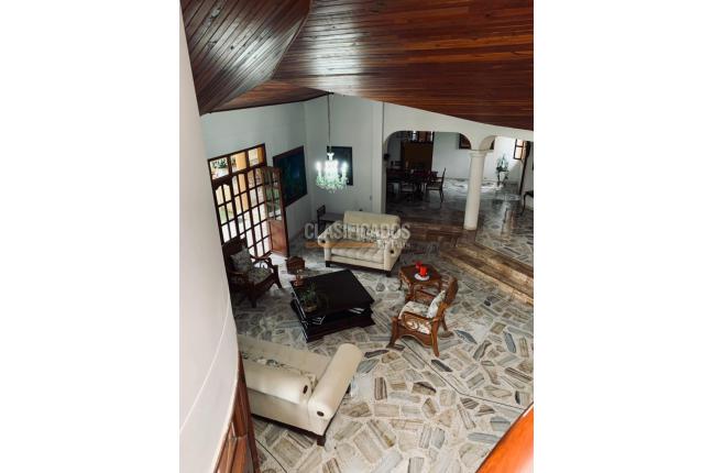 Casas, Venta en Pance