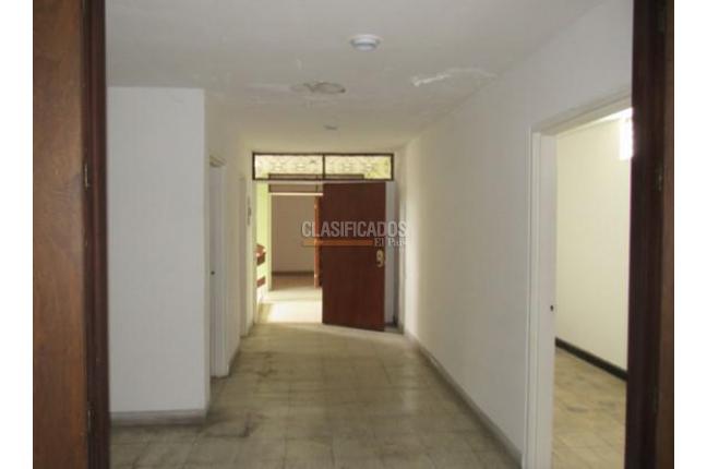 Oficinas y Consultorios, Venta, San Pedro - $300.000.000