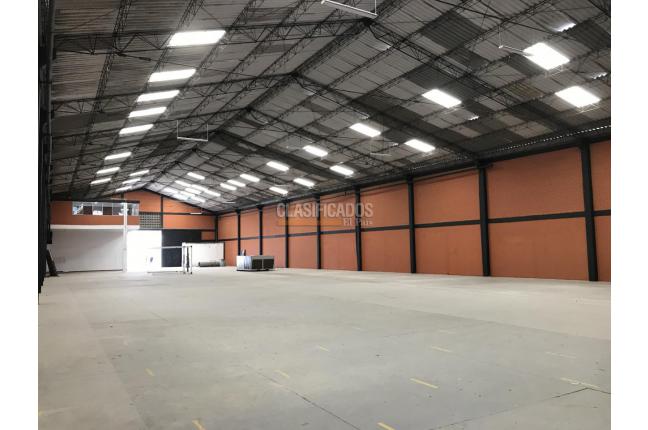 Locales y Bodegas, Venta, Yumbo - $3.748.000.000