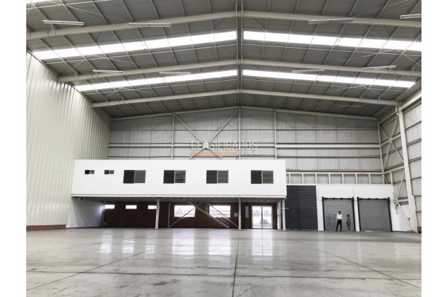 Locales y Bodegas, Alquiler en Yumbo