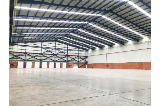 Locales y Bodegas, Alquiler, Yumbo - $75.500.000