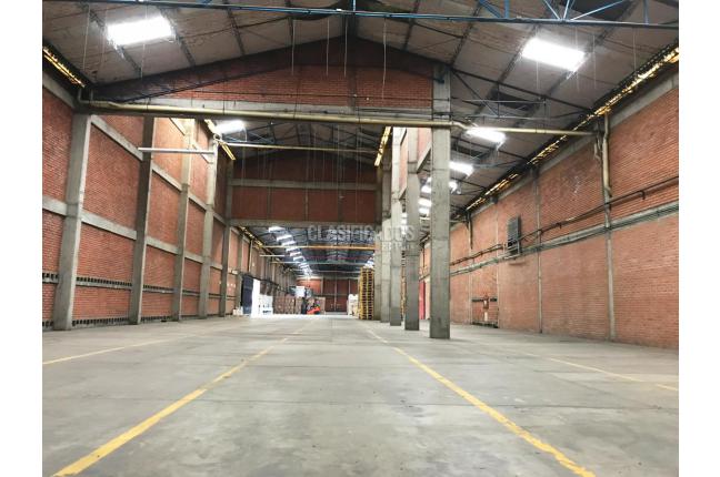 Locales y Bodegas, Alquiler, Candelaria - $15.696.000