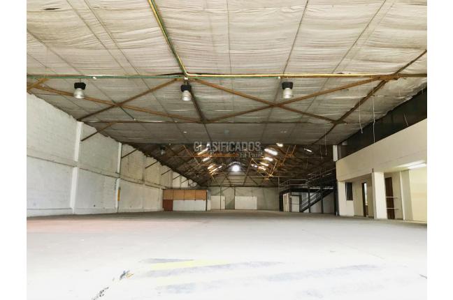 Locales y Bodegas, Alquiler, Porvenir - $15.000.000