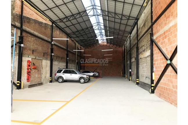 Locales y Bodegas, Alquiler, Alameda - $8.000.000