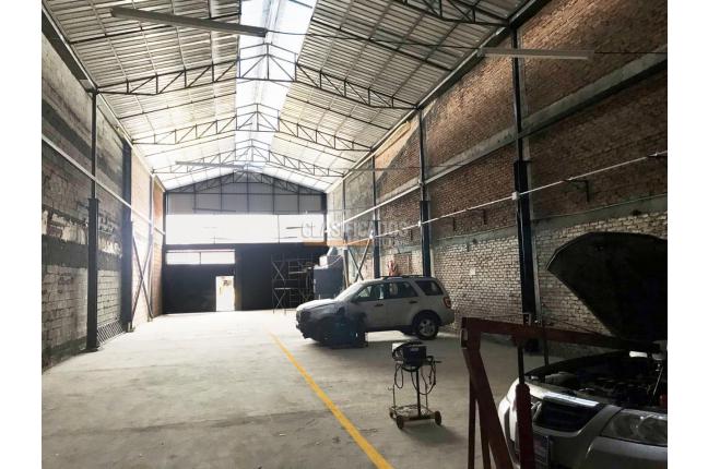 Locales y Bodegas, Alquiler, Alameda - $8.000.000