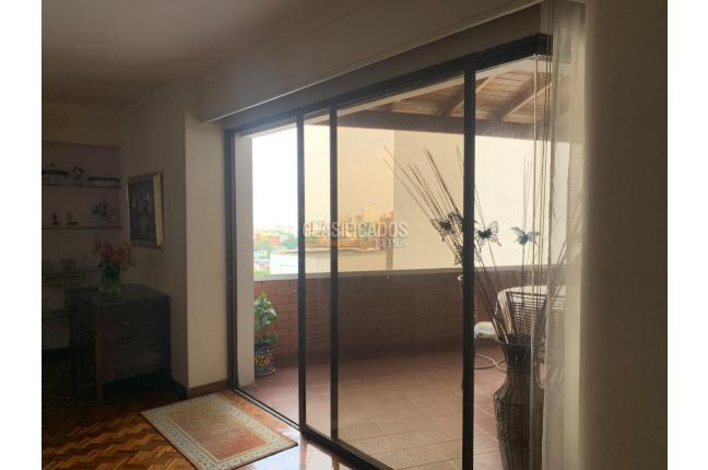 Apartamentos, Venta en Santa Mónica Norte