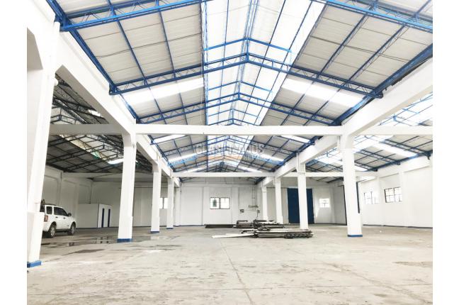 Locales y Bodegas, Alquiler, La Floresta - $14.000.000