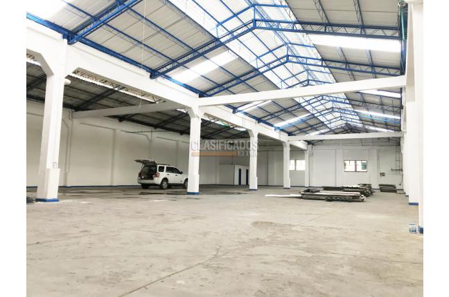 Locales y Bodegas, Alquiler en La Floresta