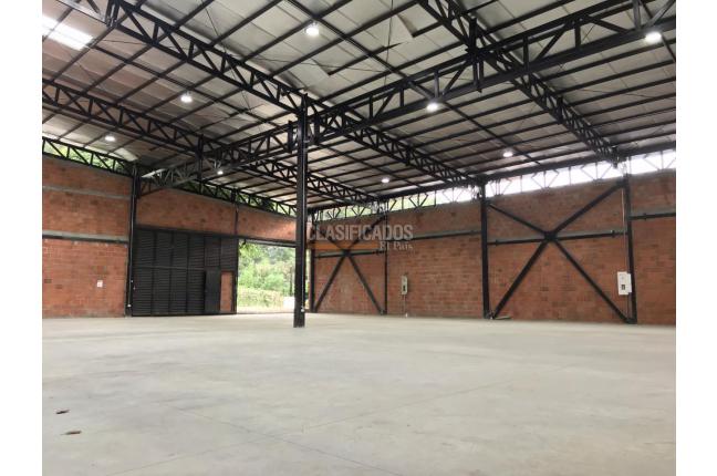 Locales y Bodegas, Alquiler, El Refugio - $18.000.000