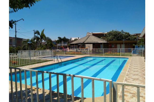 Casas, Venta en Country Plaza II