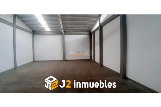 Locales y Bodegas, Alquiler, Evaristo García - $6.000.000