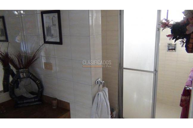 Apartamentos, Venta, Versalles - $370.000.000