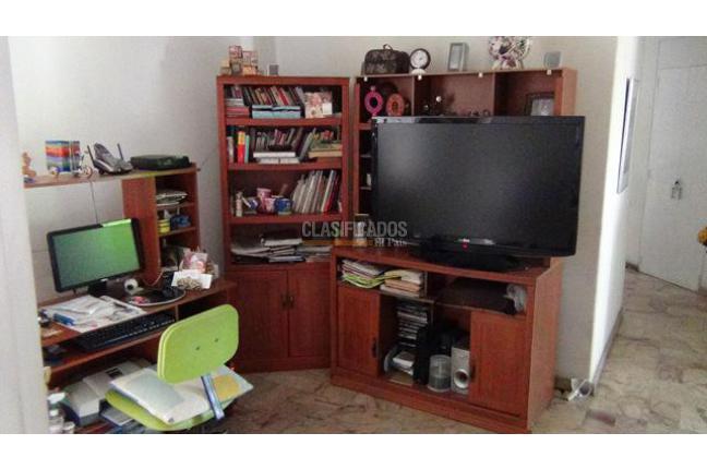 Apartamentos, Venta, Versalles - $370.000.000