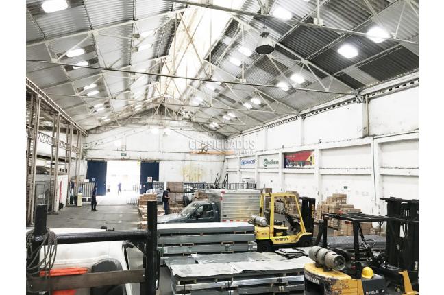 Locales y Bodegas, Alquiler, Las Delicias - $15.000.000